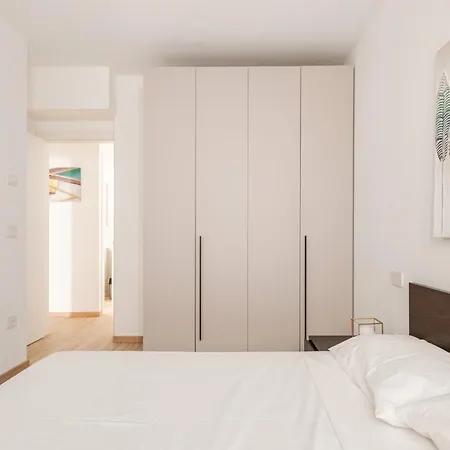 New Prestige Collection-2 Rooms-2 Bathrooms-parking-vledante *