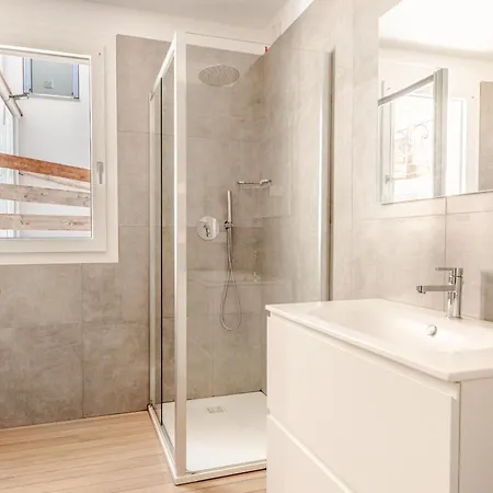 New Prestige Collection-2 Rooms-2 Bathrooms-parking-vledante